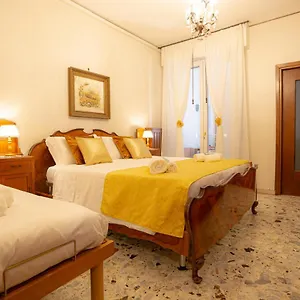  Appartamento Residenza Porta Leoni - Royal Welcome Italia